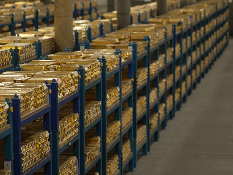 금 은 구매 기초 4편: 실물 금 vs ETF vs 금광주 – 무엇이 진짜 안전한가 1 image 56